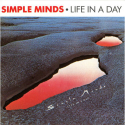 SIMPLE MINDS             A2570 - LIFE IN A DAY - 1CD